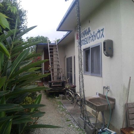 Okinawa Motobu Guest House Extérieur photo